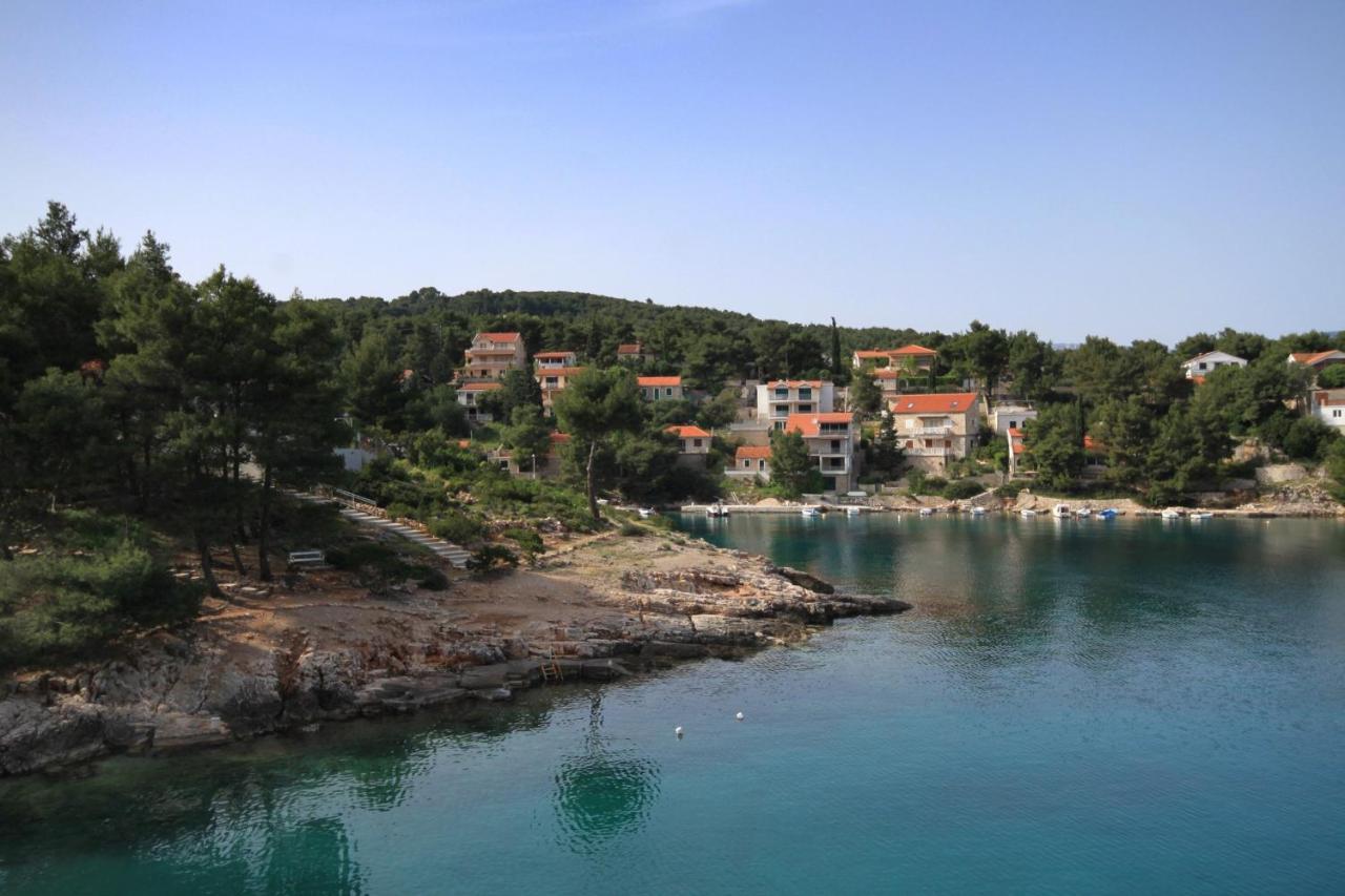 Apartments By The Sea Basina, Hvar - 5699 Vrbanj Exterior foto